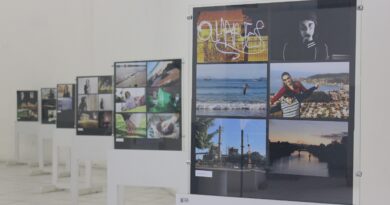 A exposição “Olhares” conta com painéis feitos com 60 fotos de 10 alunos do curso de fotografia digital do Senac.