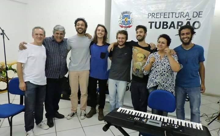 Quem esteve presente pode acompanhar a banda Cabana de Som e os músicos Alyson Oliveira e Rudy Pacheco.