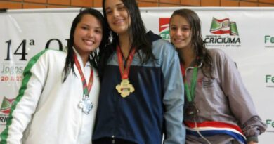 A atleta Amanda Vicenti foi um dos destaques da competição com medalha de ouro nos 100 metros nado costas.