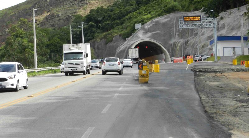 O túnel do Morro do Formigão, em Tubarão, e a ponte Anita Garibaldi, em Laguna, serão inaugurados na próxima quarta-feira (15).