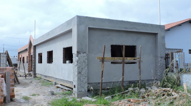 Localizado no bairro Vila Esperança, o local contará com 14 cômodos, destes, três serão novas salas de aula.