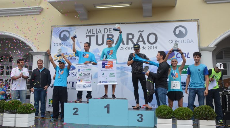 O campeão geral dos 21Km no masculino foi o atleta de Tubarão Felipe Costa da Silva.