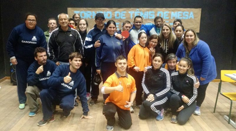 Compareceram alunos das Apaes de Laguna, Garopaba, Capivari de Baixo, Imaruí, Imbituba, Jaguaruna e a anfitriã Tubarão.