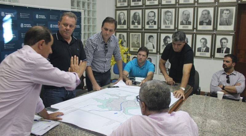 Área de expansão urbana foi apresentada ao prefeito em reunião