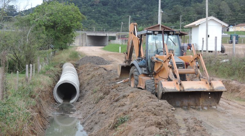 Rua Ignácio Margotti, no bairro São Cristóvão, recebeu serviços de drenagem