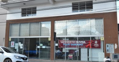 Policlínica Central, localizada na rua Rui Barbosa
