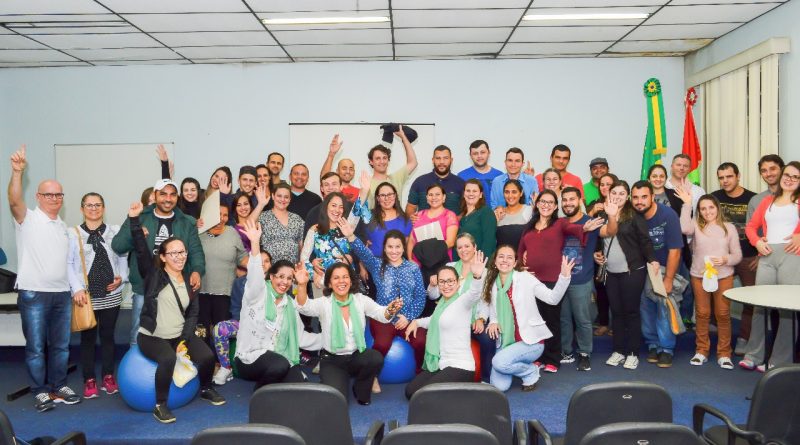 Curso atrai vários casais todas as semanas