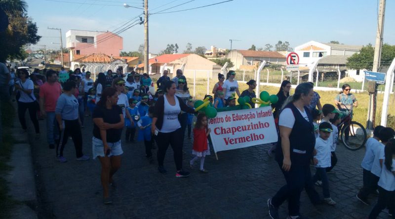 Comunidades comemoraram o Dia da Independência com seus tradicionais desfiles