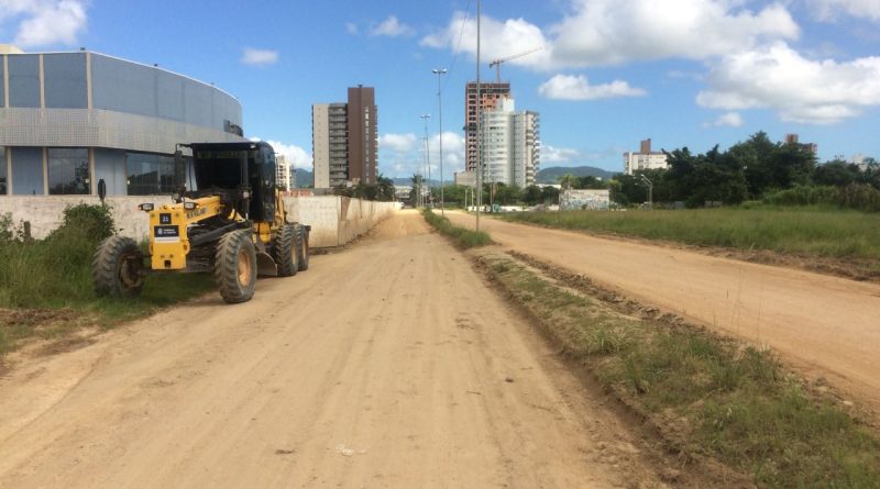 Rua Afonso Pena foi lastreada e patrolada