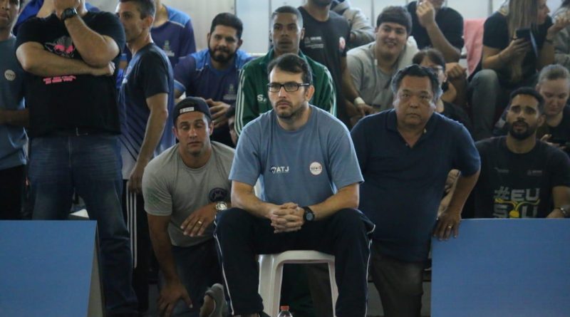 Jaison também atua em algumas instituições do município como Combemtu, Stan e Escola Técnica do Comércio de Tubarão (ETCT).