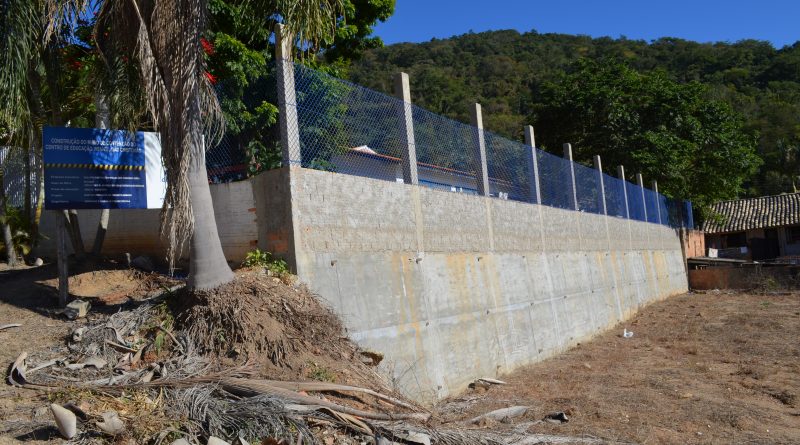 Muro do CEI São Cristóvão é uma das obras recentes na Educação