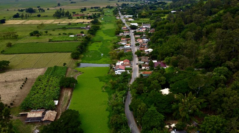 Estrada geral da Madre