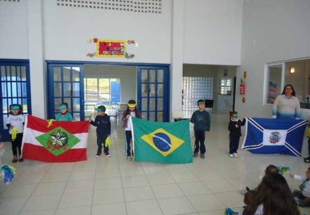 As comemorações pela Semana da Pátria mobilizaram os alunos em várias escolas