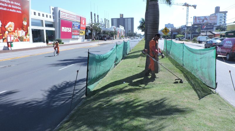 Limpeza realizada em vários pontos em 17 de novembro de 2014