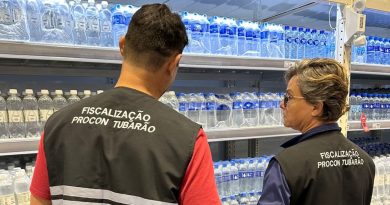Procon orienta 29 mercados e distribuidoras de água sobre aumento injustificável de preços dos produtos devido enchentes no Rio Grande do Sul